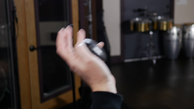 Spin Spark Shaker, Medium video